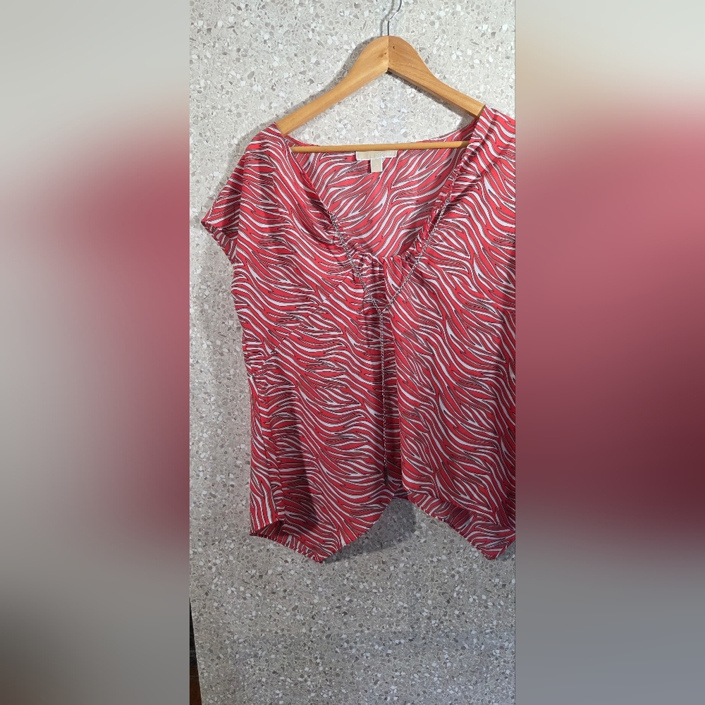 Michael Kors Vibrant Red and White Patterned Blouse